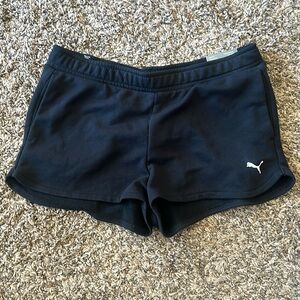Black Puma athletic shorts with pockets